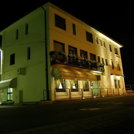 达维托酒店 酒店 3*