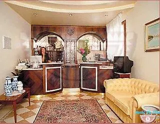 达维托酒店 3* 坎帕那鲁皮亚